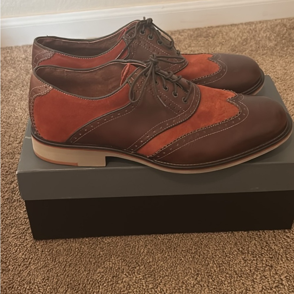 Johnston & Murphy Men's Brown and Orange Oxfords -Ellington Wing - Picture 2 of 5